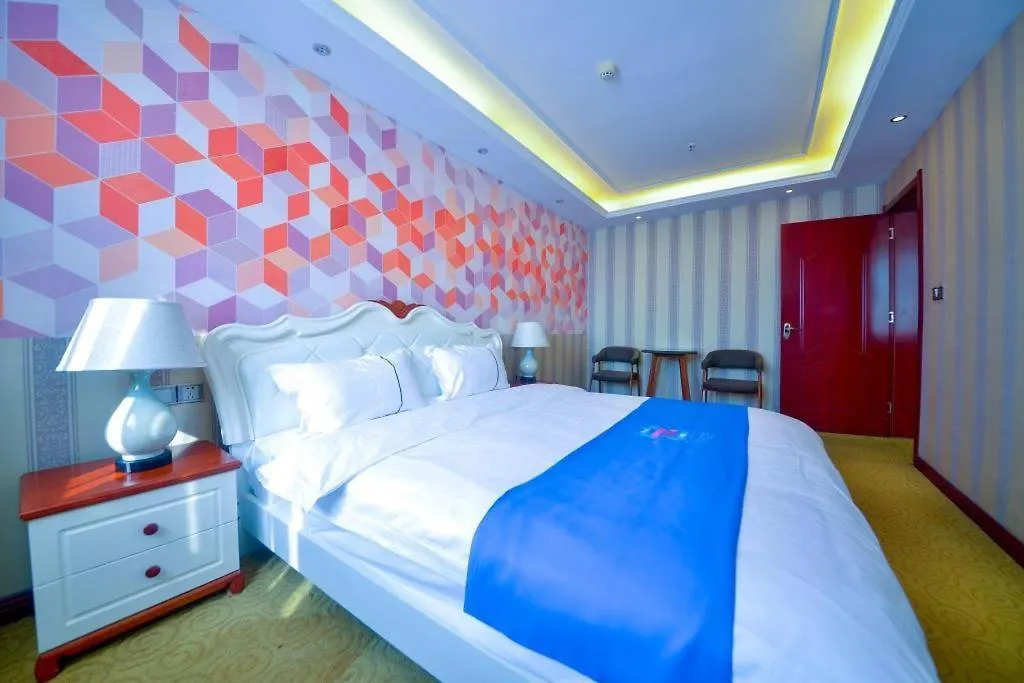Pai Hotel-Luoyang Dingding Bei Road Hongjin Logistics International Peony Garden