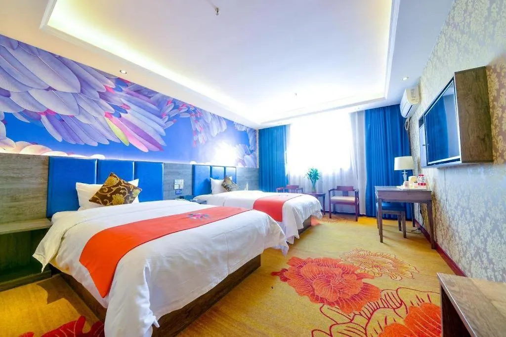 Pai Hotel-Luoyang Dingding Bei Road Hongjin Logistics International Peony Garden 2*, Лоян Китай