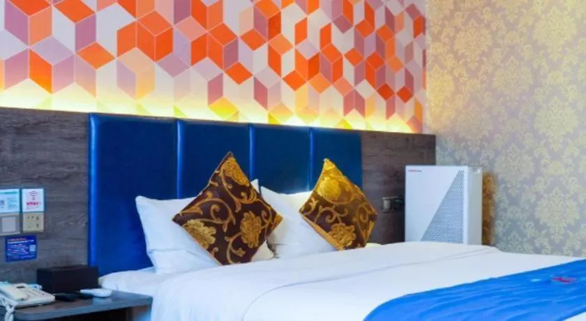 ** Отель Pai Hotel-Luoyang Dingding Bei Road Hongjin Logistics International Peony Garden Китай