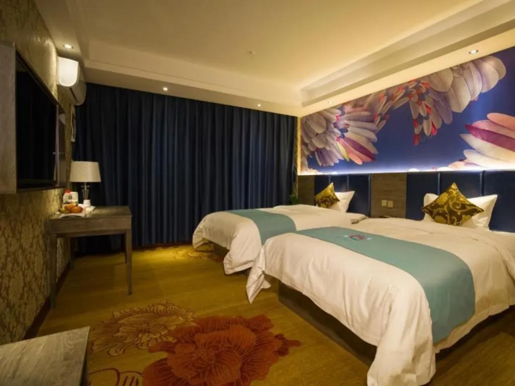 Pai Hotel-Luoyang Dingding Bei Road Hongjin Logistics International Peony Garden 2*, Лоян Китай