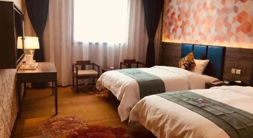 Pai Hotel-Luoyang Dingding Bei Road Hongjin Logistics International Peony Garden Отель Лоян
