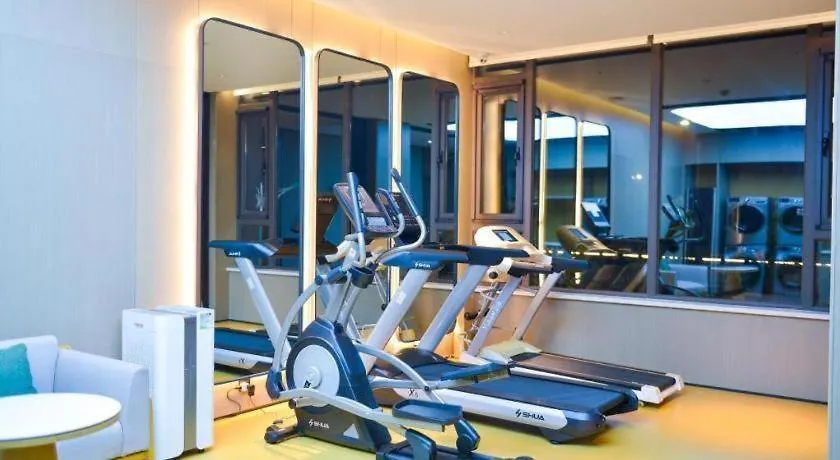 ** Отель Pai Hotel-Luoyang Dingding Bei Road Hongjin Logistics International Peony Garden Китай